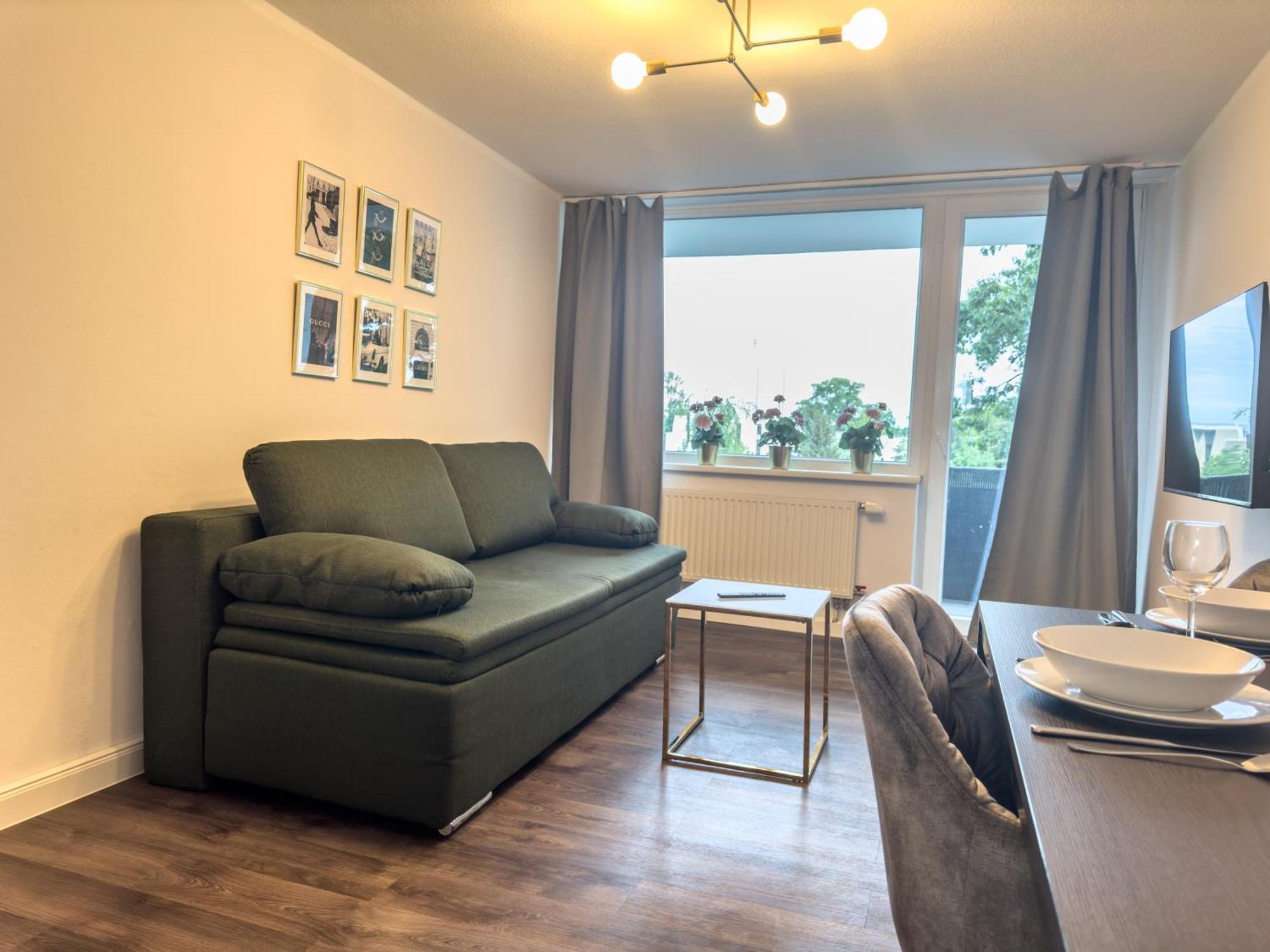 Messewohnung Fuer 5 Gaeste Mit Balkon Und Lift Hannover Exterior photo